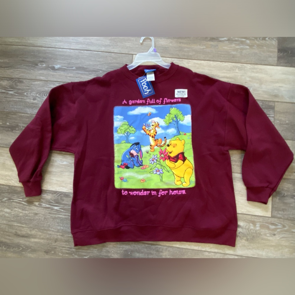 NWT RARE FIND Vintage 90s disney Pooh "A Garden Full of Flowers Sweatshirt LARGE